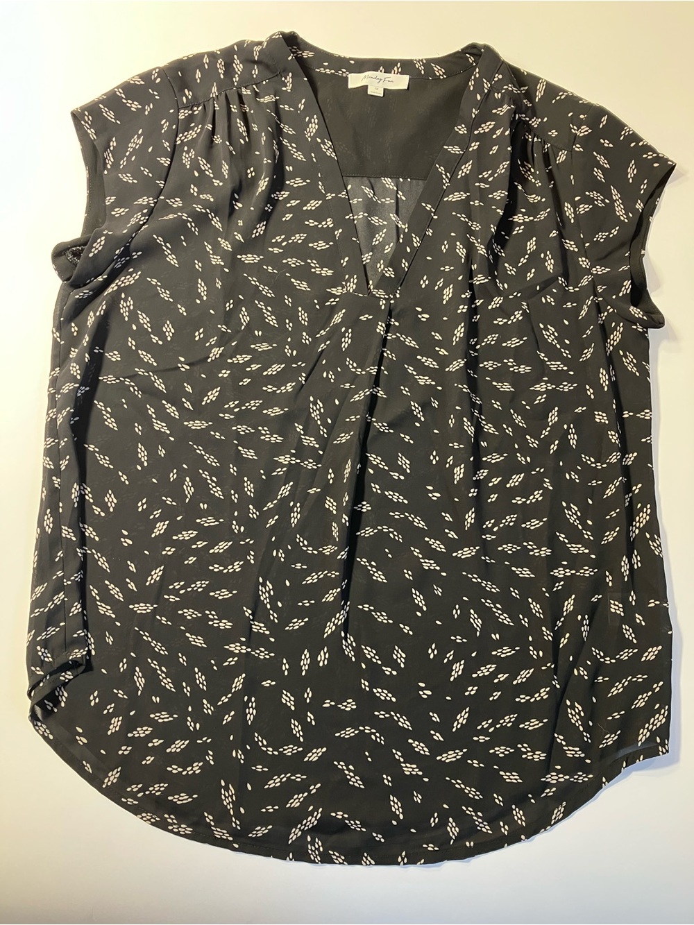 Black Printed V-Neck Cap Sleeve Blouse